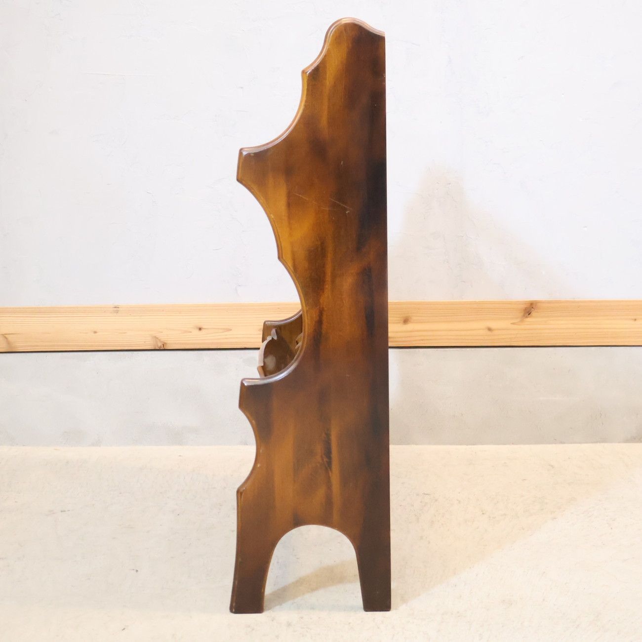 COLONIAL コロニアル