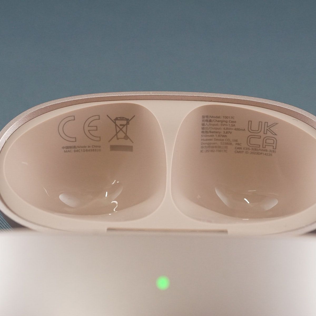 HUAWEI FreeClip 充電ケースのみ USED美品 充電器 チャージングケース