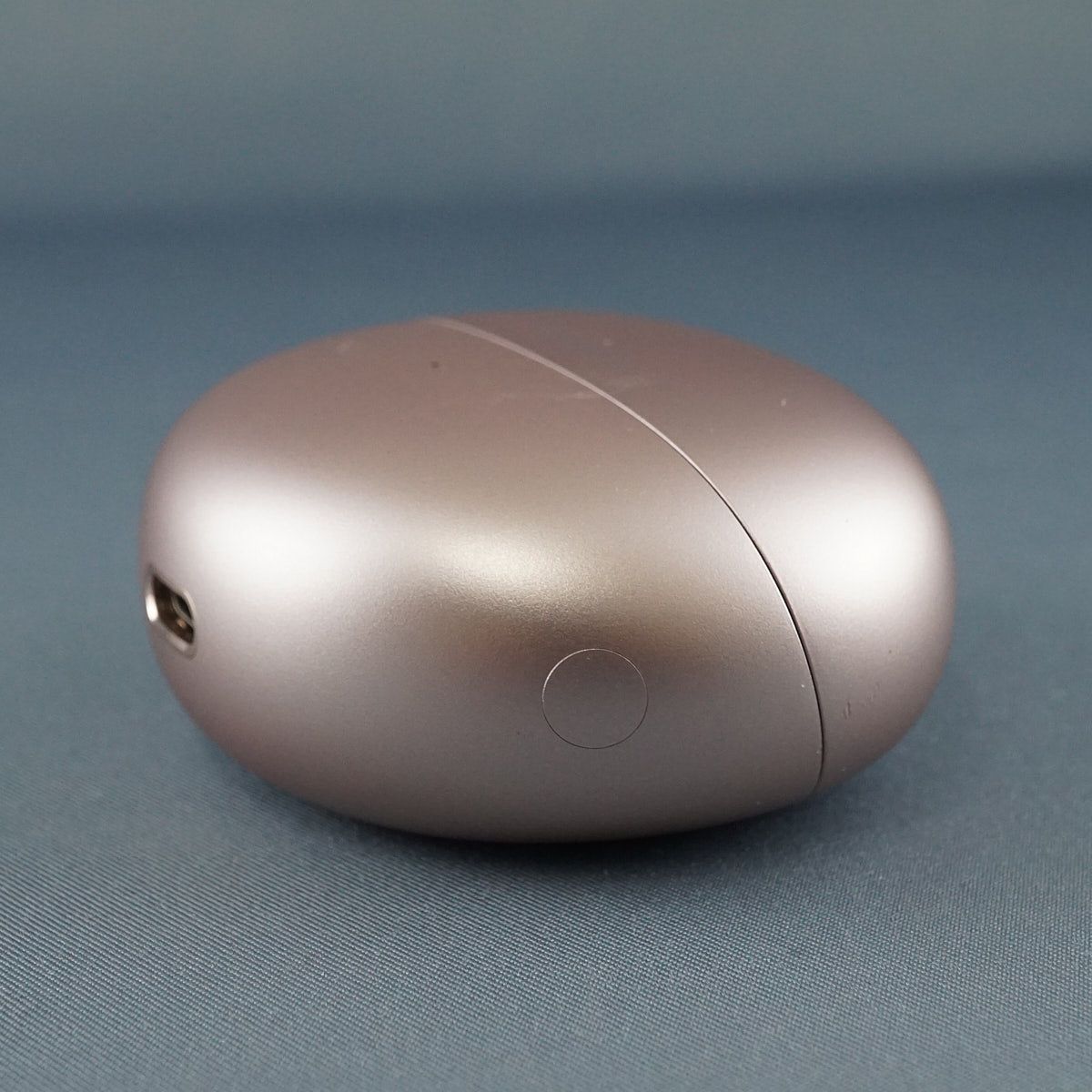 HUAWEI FreeClip 充電ケースのみ USED美品 充電器 チャージングケース