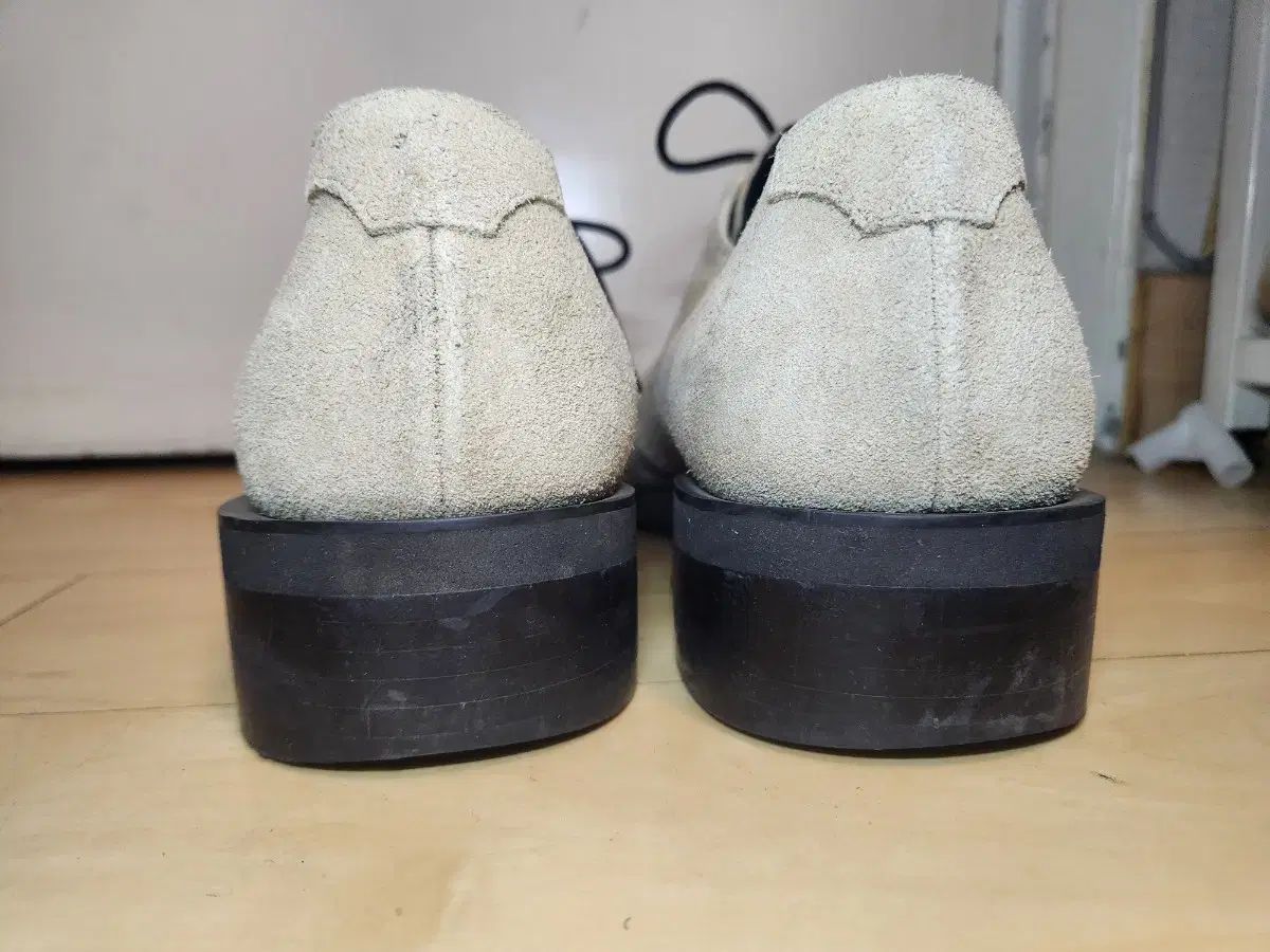 ダービーシューズ スウェード