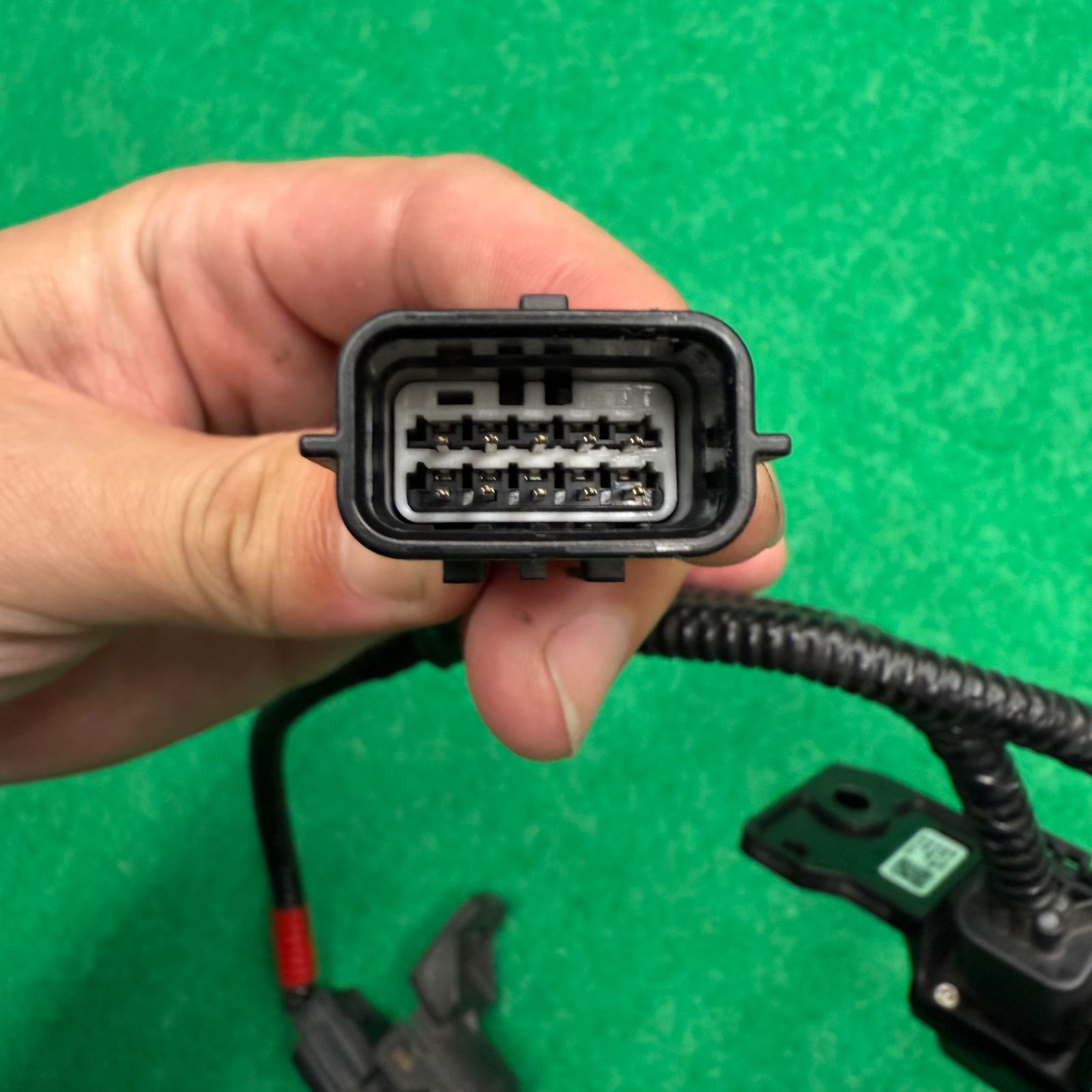 ファッションブランド 日産 NISSAN セレナ GFC27 より取外し アラウンドビュー用 フロントカメラ 284F1 5TT0A ソナー 24072 5TT0D 付 人気ブランドの新作も！