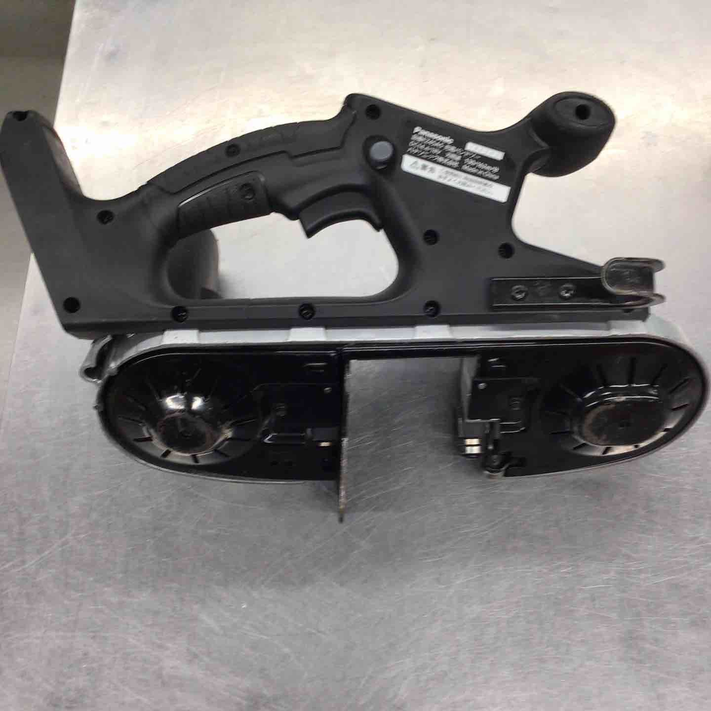 パナソニック Panasonic コードレスバンドソー EZ45A5X-B 戸田店