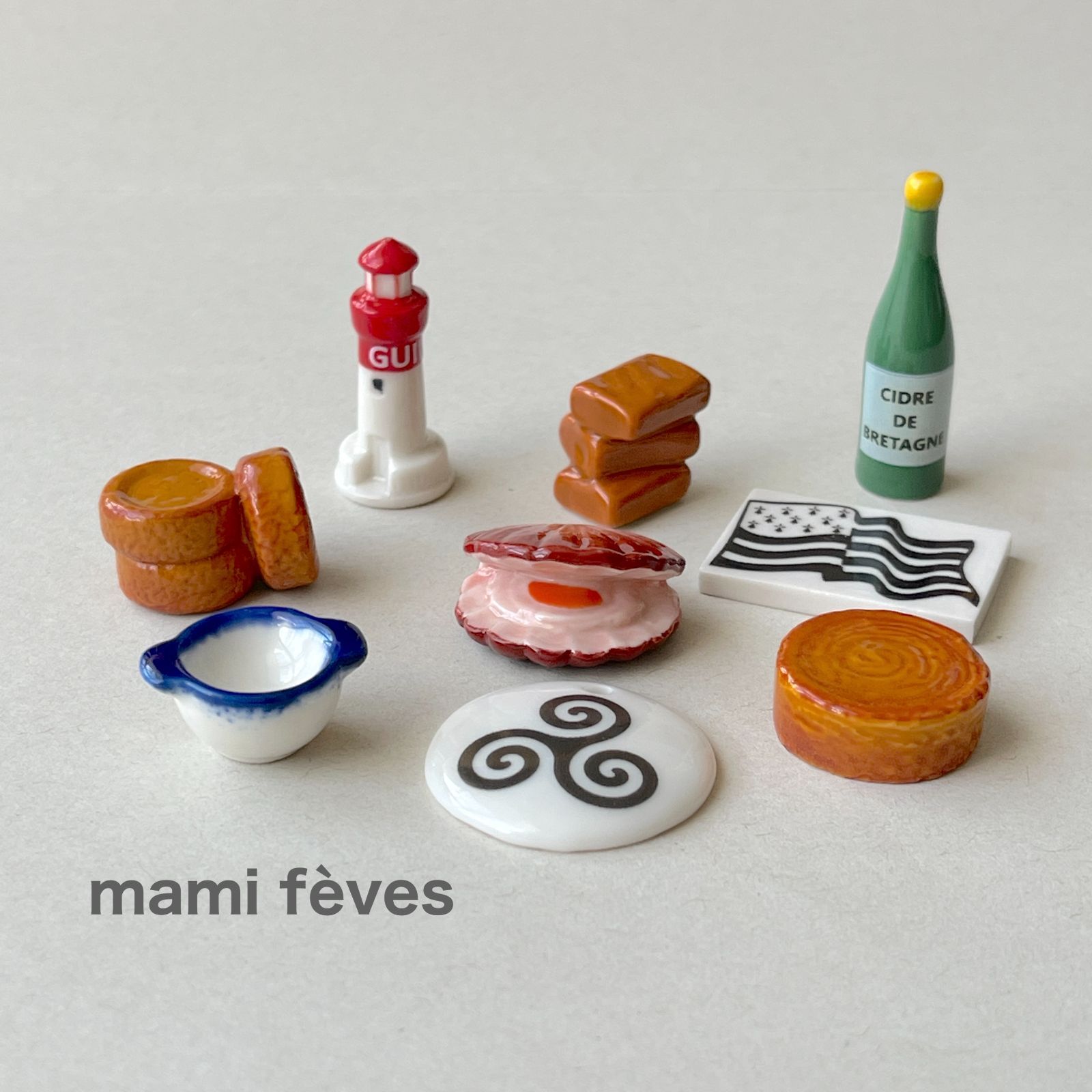 フェーヴ ブルターニュへの旅① 9個 フランス フェーブ ミニチュア陶器