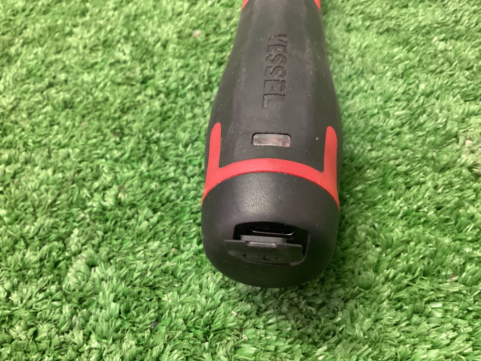 ベッセル VESSEL コードレス 電動スリムラチェット ソケットビット31個付セット 400ER3-1M ITK7DQDAY77I HRDEVELOPMENT_JP