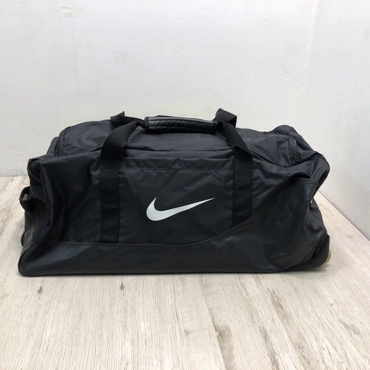 値下げ】大容量 NIKE ナイキ キャスター付き スポーツバッグ 102L