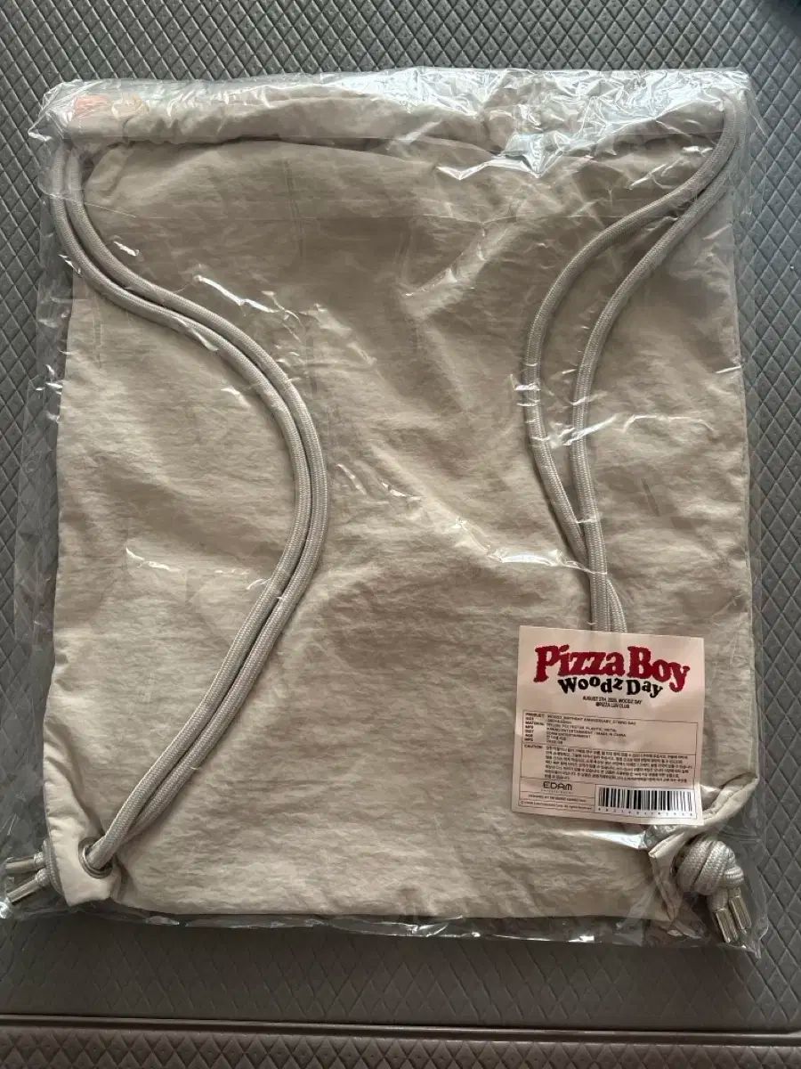 WOODZ ウッズ Pizza Bag 2025 シャーリングバッグ