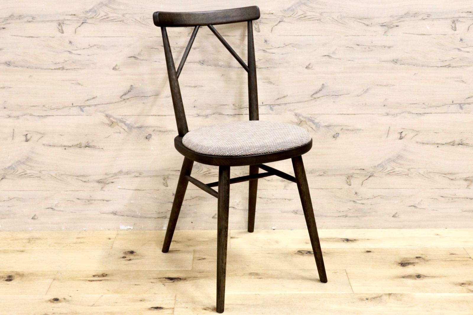 GMIS304B karimoku カリモク omi ダイニングチェア アームレスチェア 椅子 ナラ材 ファブリック 藤森泰司