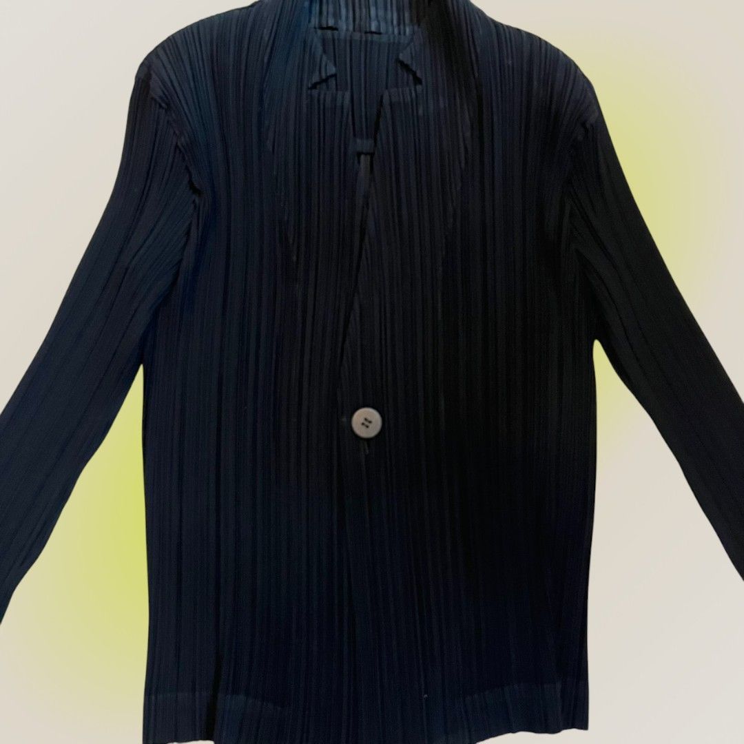 良品】イッセイミヤケ ISSEY MIYAKE プリーツジャケット IM91FD156