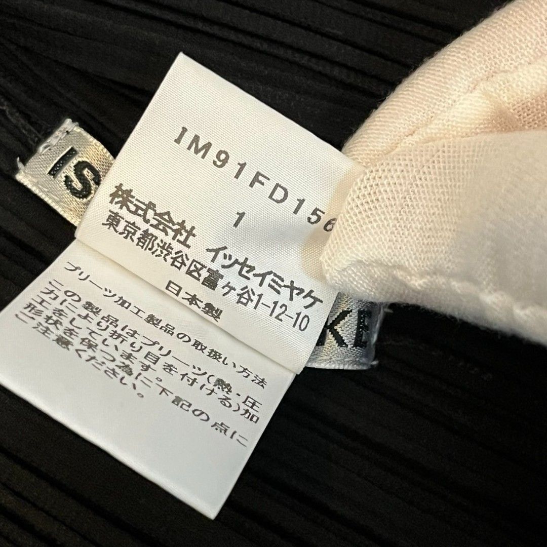 プリーツジャケット