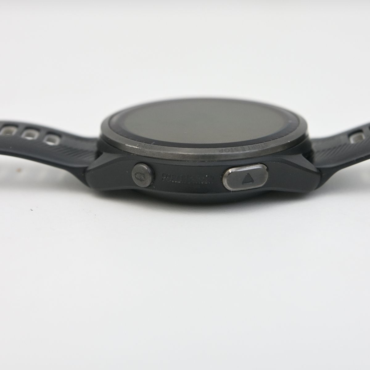 喜んでくれる GARMIN 010-02809-60 Forerunner 965 ランニング GPS スマートウォッチ Black ガーミン Z10516941 統合的な