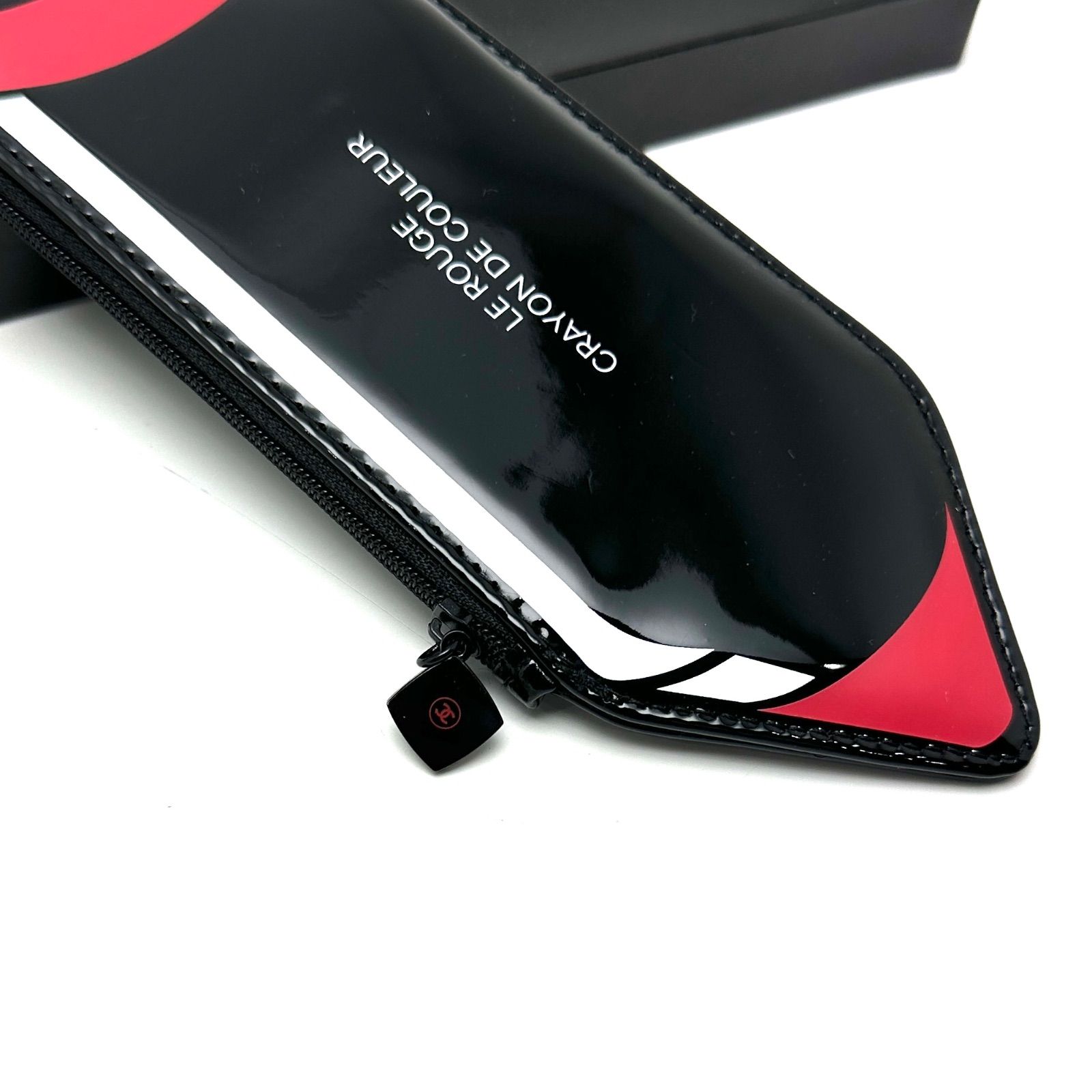 楠本質店/元住吉】未使用品 シャネル CHANEL エナメル ポーチ ル