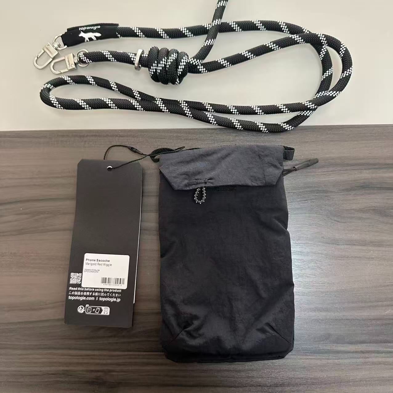 メゾンキツネ Maison Kitsuné x Topologie トポロジー Phone Sacoche