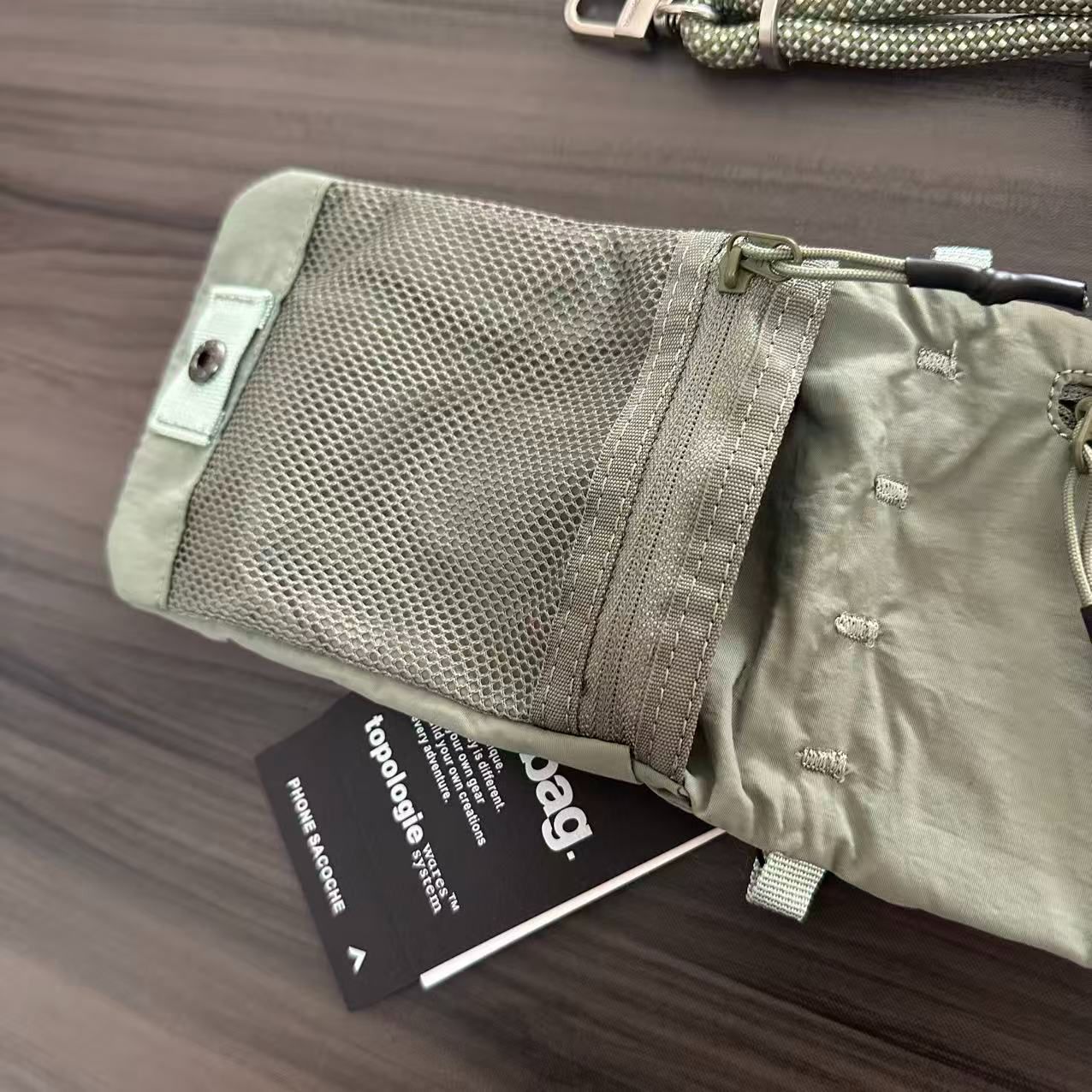 メゾンキツネ Maison Kitsuné x Topologie トポロジー Phone Sacoche