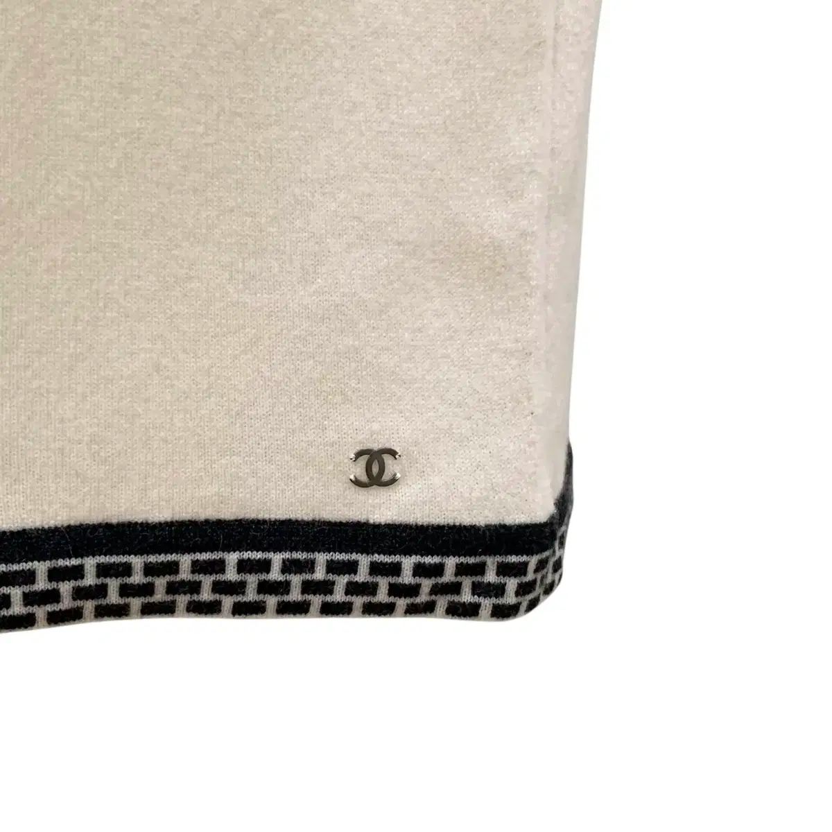 お楽しみに。 シャネル カシミア ロング ONE PIECE - カーディガン セット 機能的な