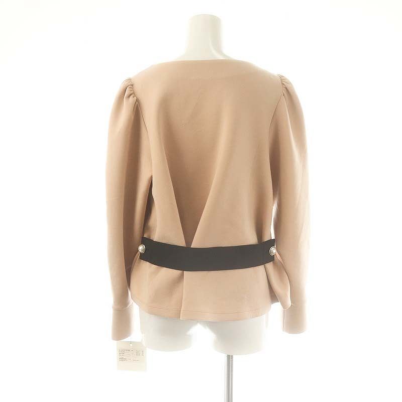 美品✨デイジーリンフォクシー 定価4万 エレガントバックフレアカットソー グレー デイジーリンフォクシー DAISY LIN For FOXEY 24年製 エレガント