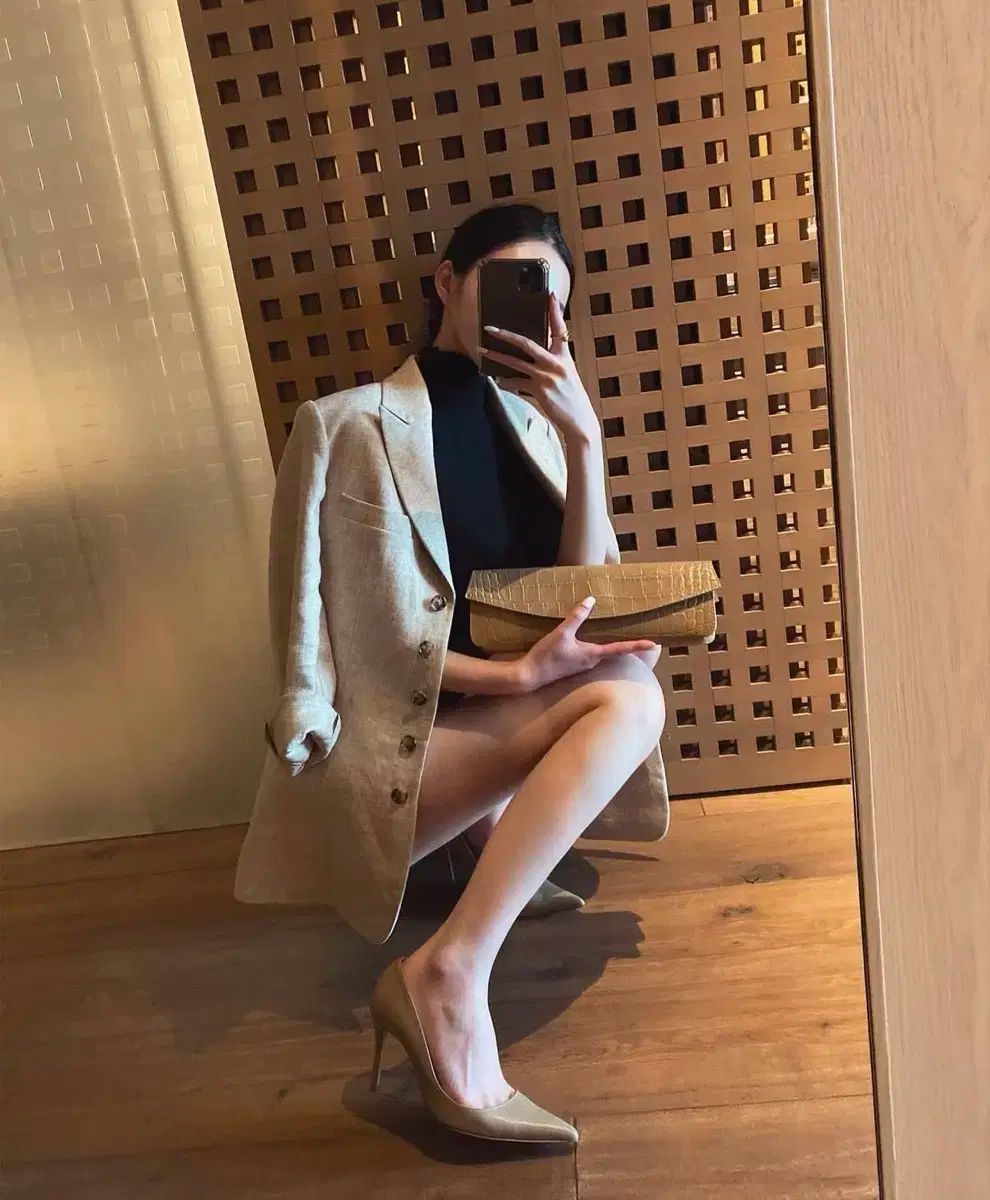 THE LAURENT イヴニングクラッチバッグ