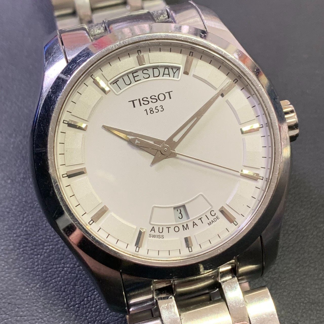 【稼働/付属品完備】ティソ　デイデイト　腕時計　自動巻き　オートマ　裏スケ ティソ 機械式 自動巻き デイデイト表示 稼働 稼働/付属品完備】TISSOT