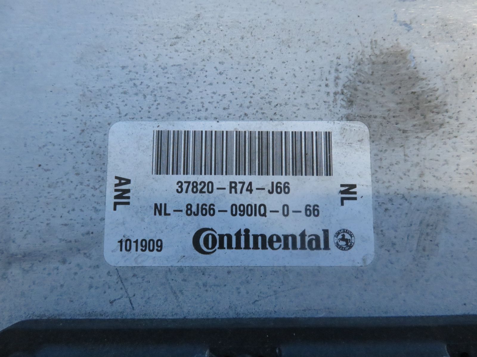 SFC2883| ホンダ インスパイア DBA-CP3 純正 エンジンコンピューター ECU エンジン コントロール ユニット 37820-R74-J66