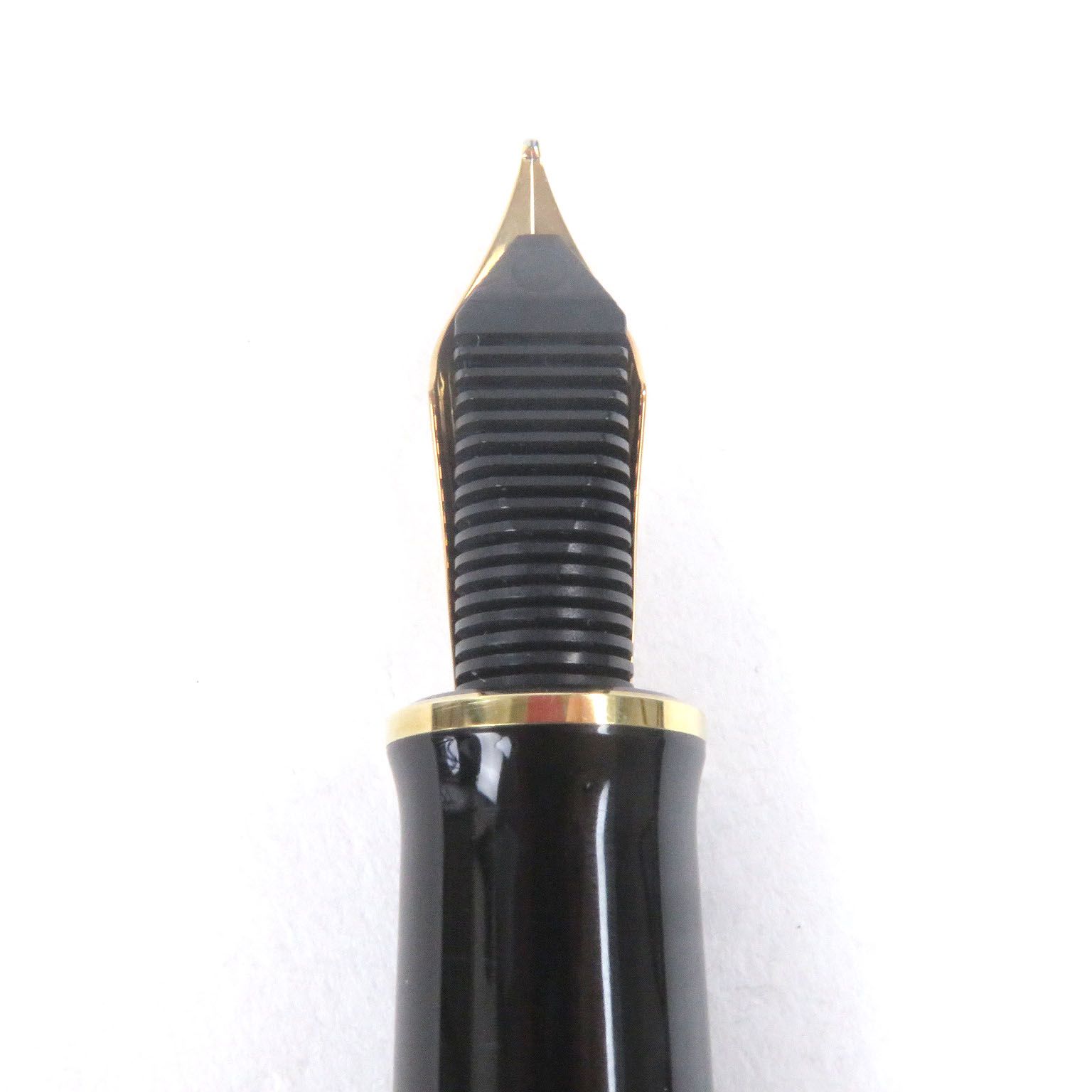 キャップ式 万年筆