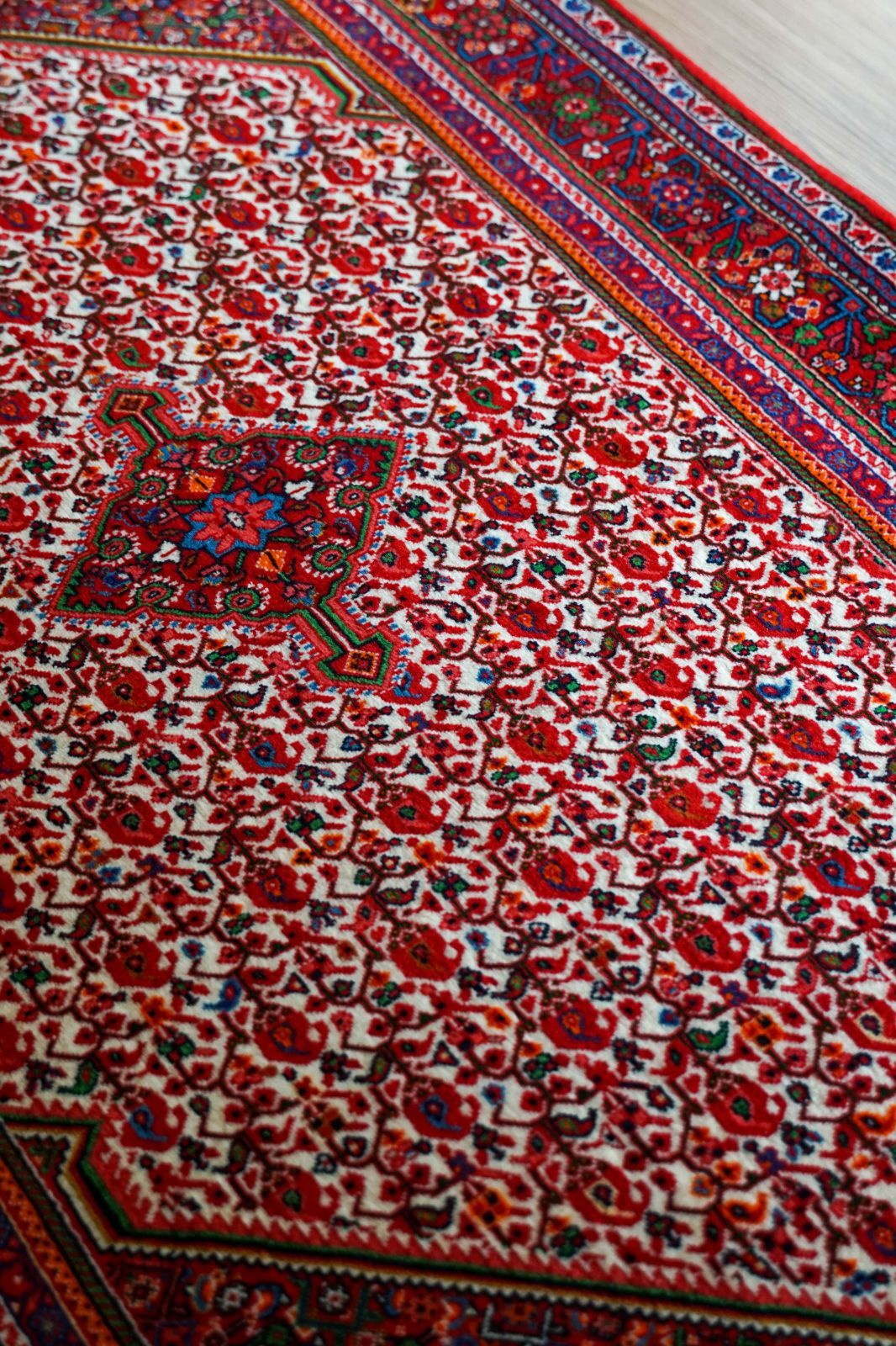 ペルシャ絨毯 ジョーザン産 165×108cm MARWIL-DEMENAGEMENTS_CH