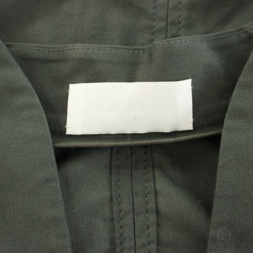  マメクロゴウチ Mame Kurogouchi ブラッシュドコットンスリーブレスVネックトップ Brushed Cotton Sleeveless V-neck Top ブラウス 半袖 フレンチスリーブ 1 緑 MM 23 FW-SH 043 GY 52 半袖 シャツ ブラウス