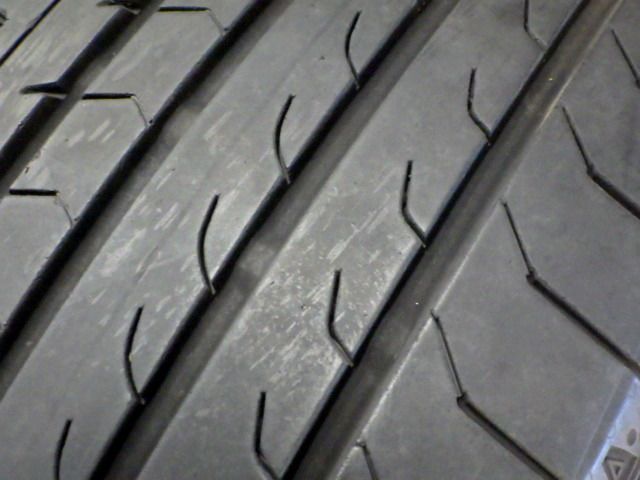 RV-03◆215|45R18◆4本