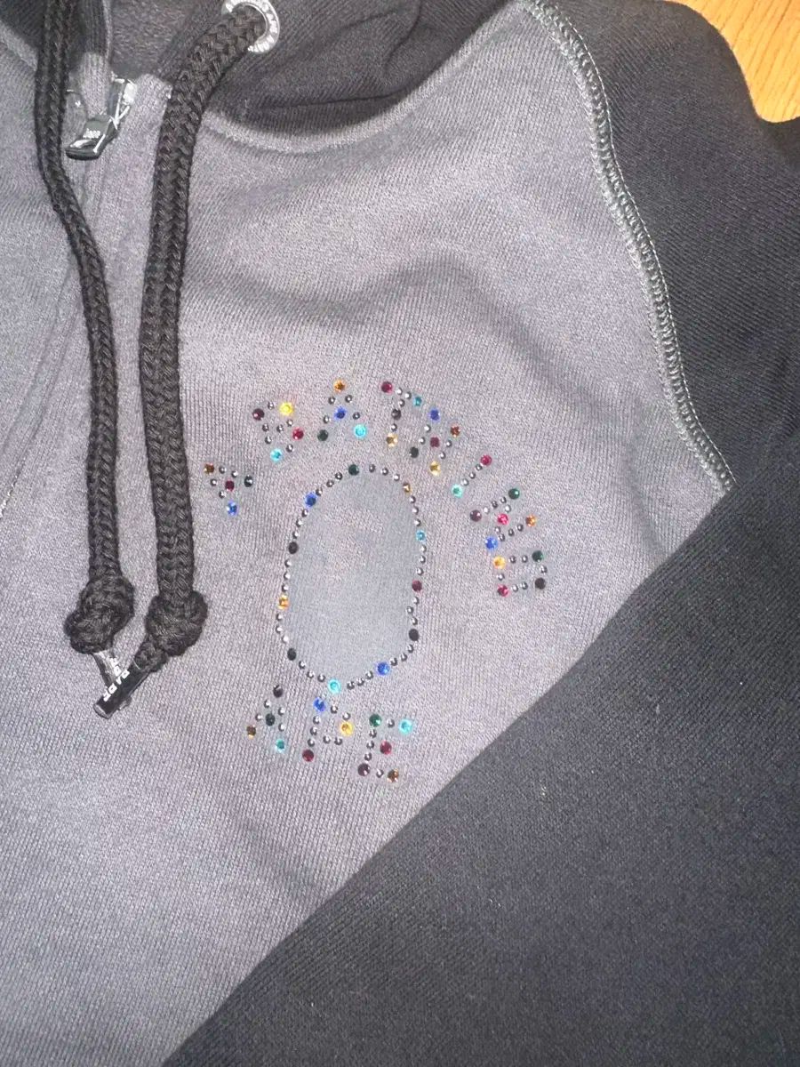 アベイシングエイプ ジップアップパーカー M