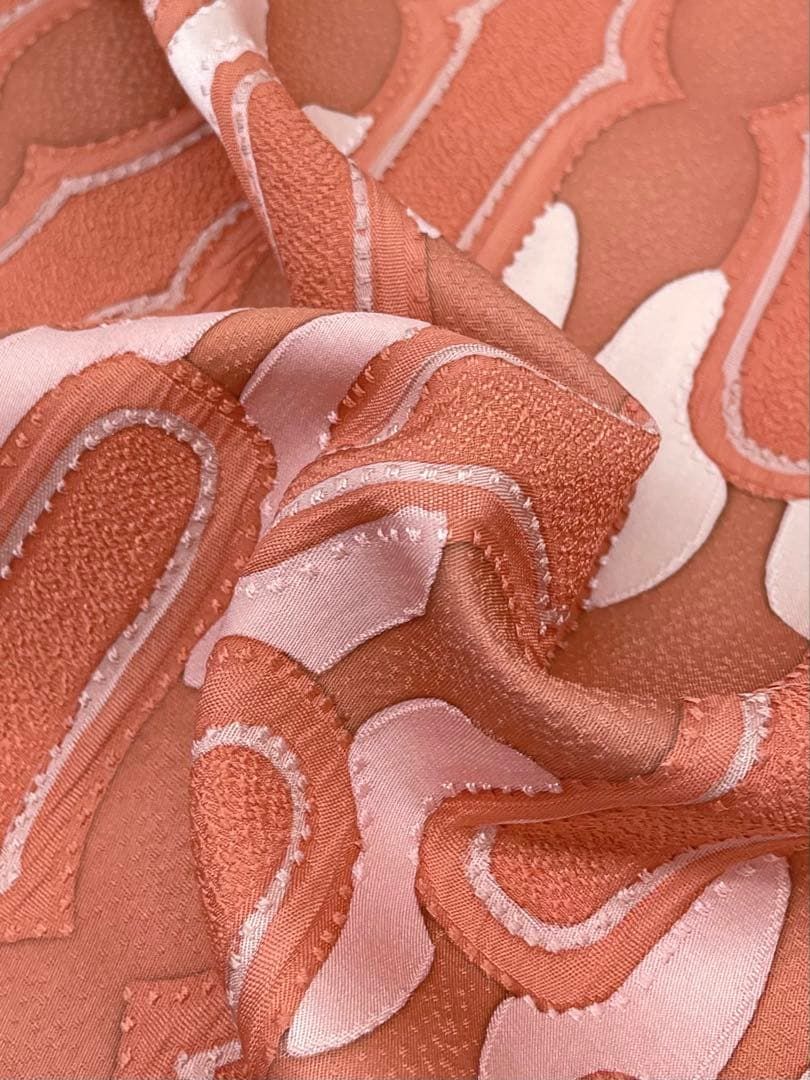 コート地 高級手描蝋染 玄昇 落款入り ふくれ織 紋意匠 正絹 反物