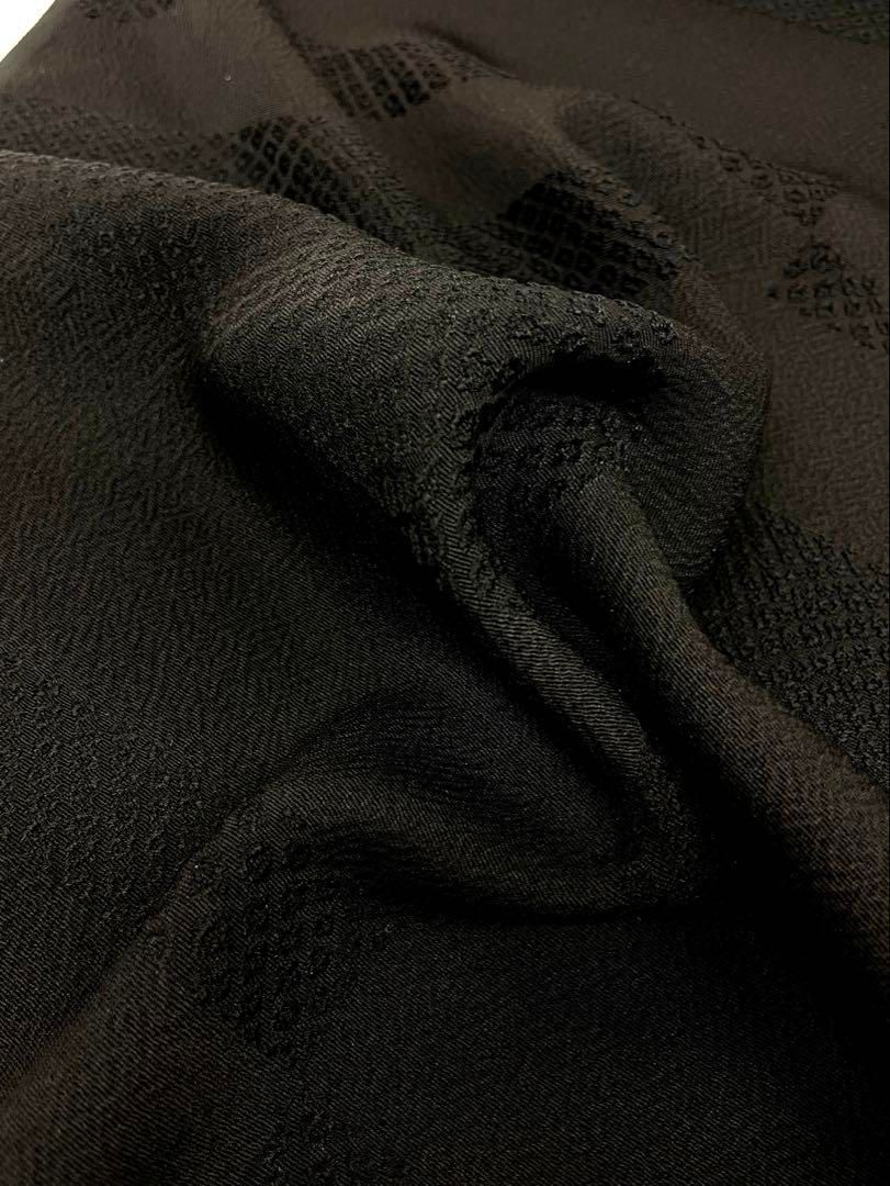 コート地 ふくれ織 紋意匠 本泥染 秀明黒染 正絹 反物 - メルカリ