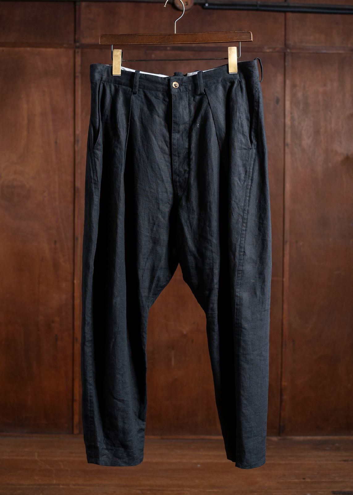 Araki Yuu アラキユウ Curved Cropped Pants パンツ