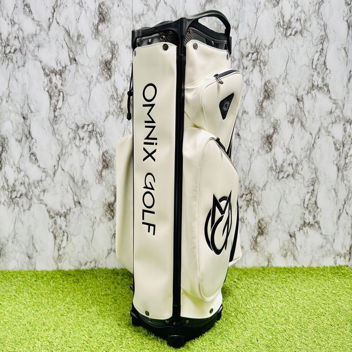 【新品未使用】オムニックス カート式 キャディバッグ ゴルフバッグ ホワイト 新品未使用】オムニックス カート式 キャディバッグ ゴルフバッグ