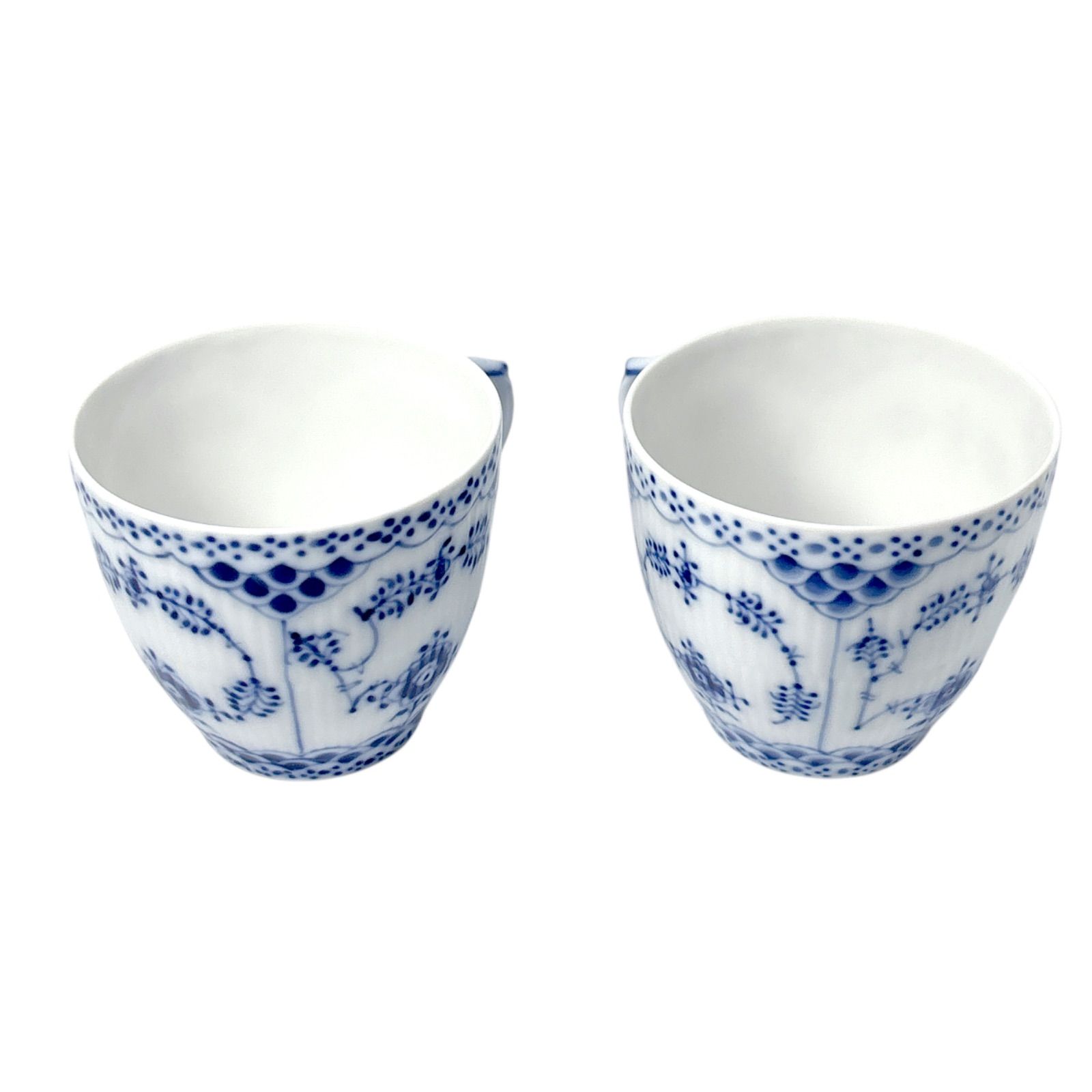 Royal Copenhagen ロイヤルコペンハーゲン ブルーフルーテッド カップ ティーカップ コーヒーカップ 食器 6客セット 北欧 デンマーク製 ブランド 磁器 インテリア テーブルウェア ブルーフラワー 白 青 ブルー ホワイト