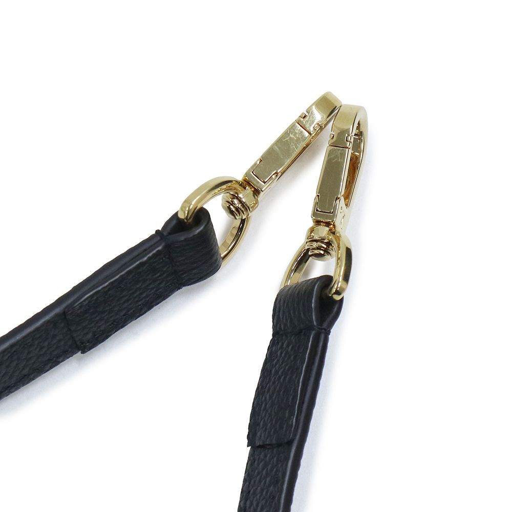 ブラック ゴールド金具