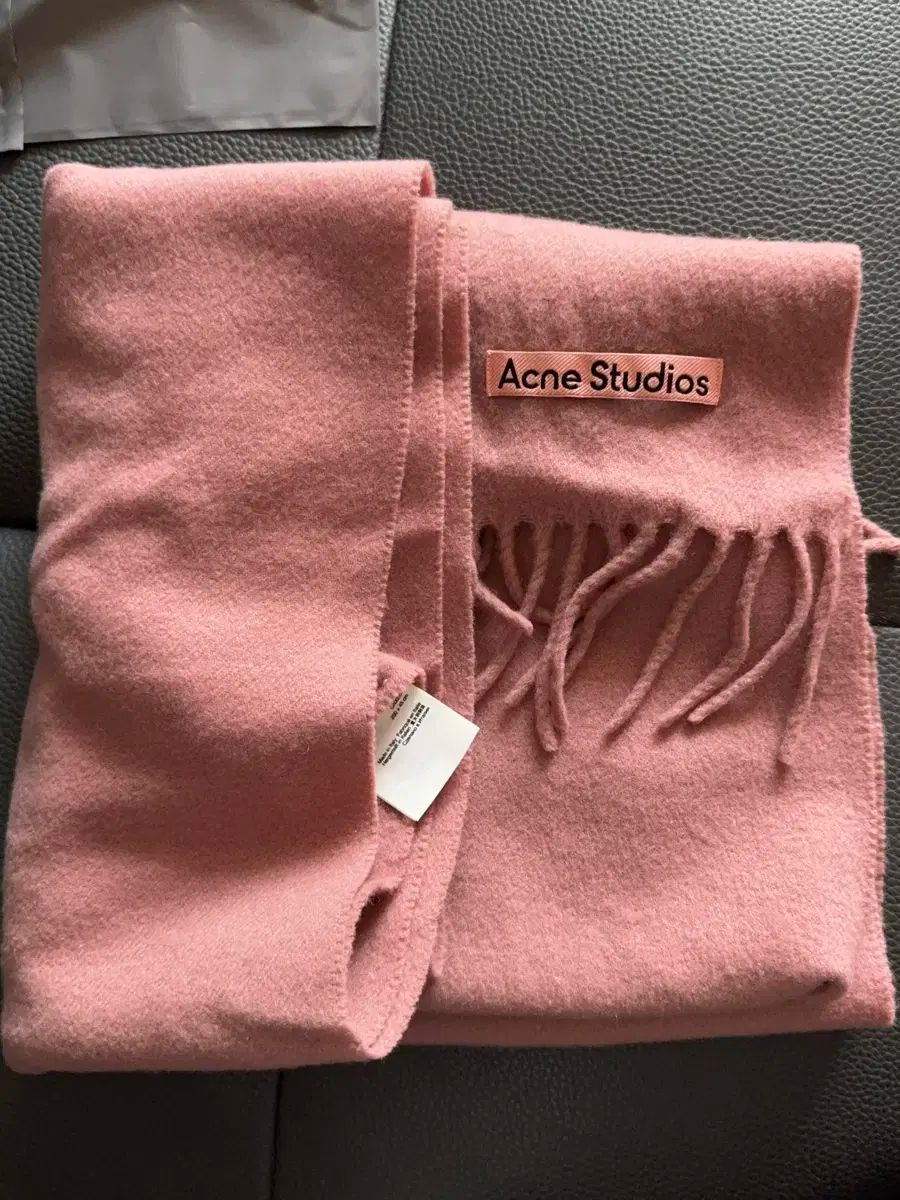 Acne Studios アクネストゥディオズ マフラー ピンク ナロー