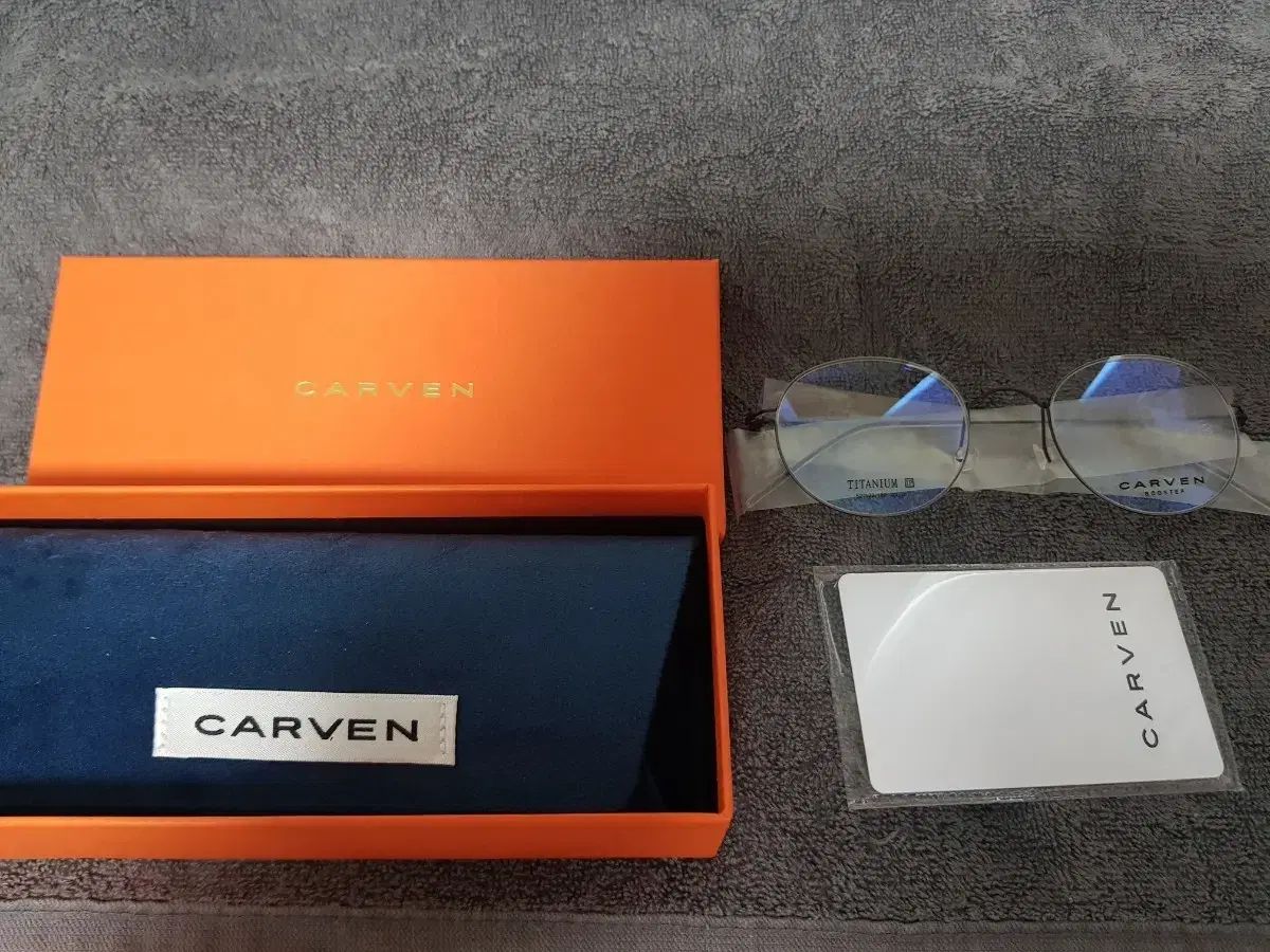 カルバン BANG ブース 52 ブラック メガネ 商品