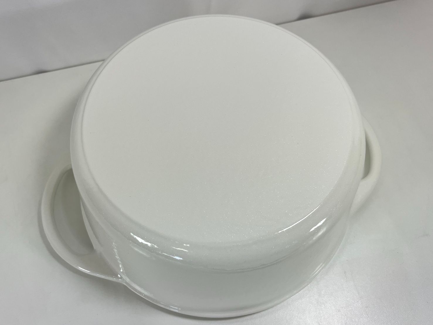 バーミキュラ オーブンポット ラウンド 22cm パールホワイト PWH22R SKLAD-KIRPICHA_RU