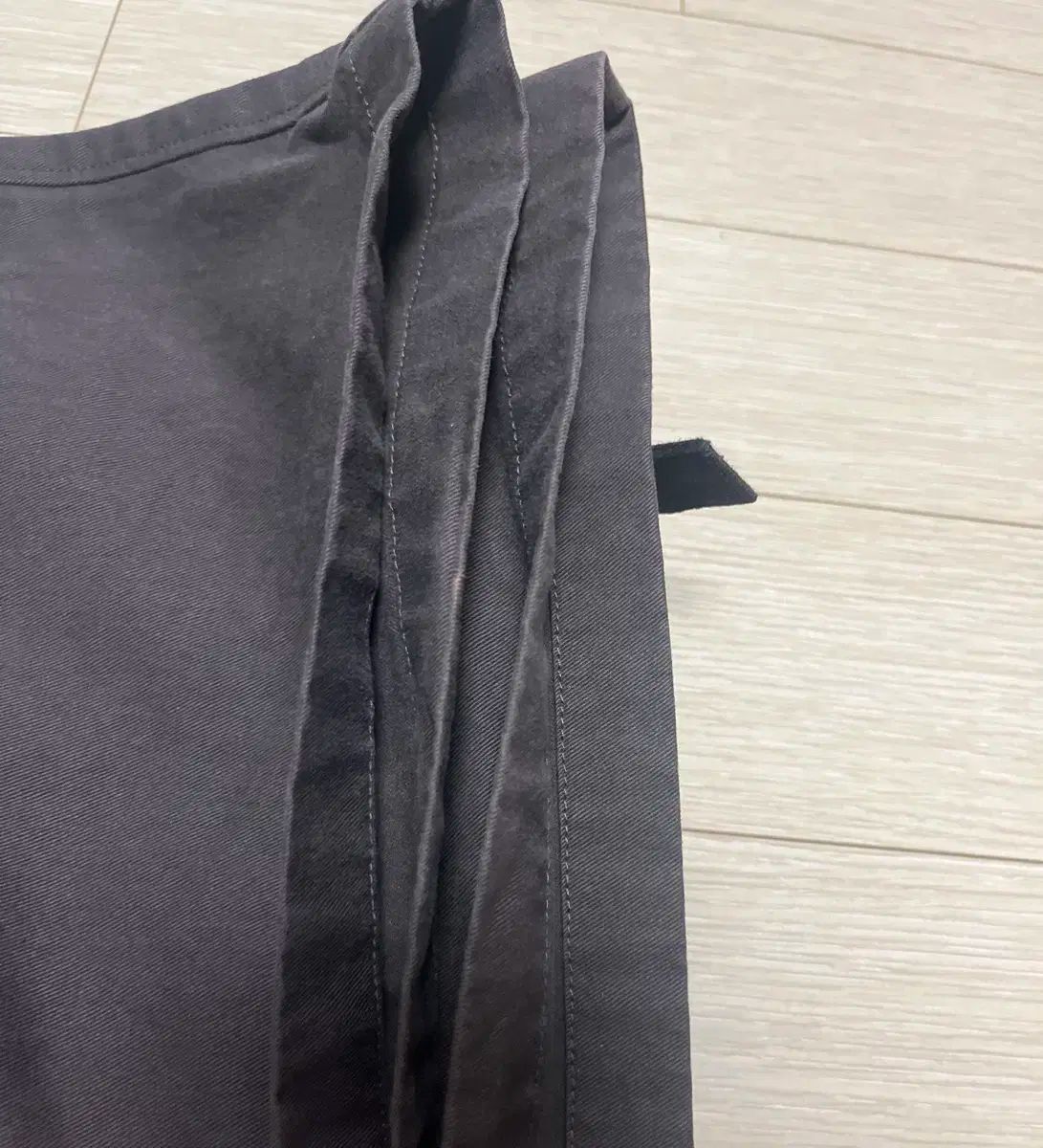  2 POLYTERU ワンタック Gosima パンツ ディープ チャコール チノパン パンツ