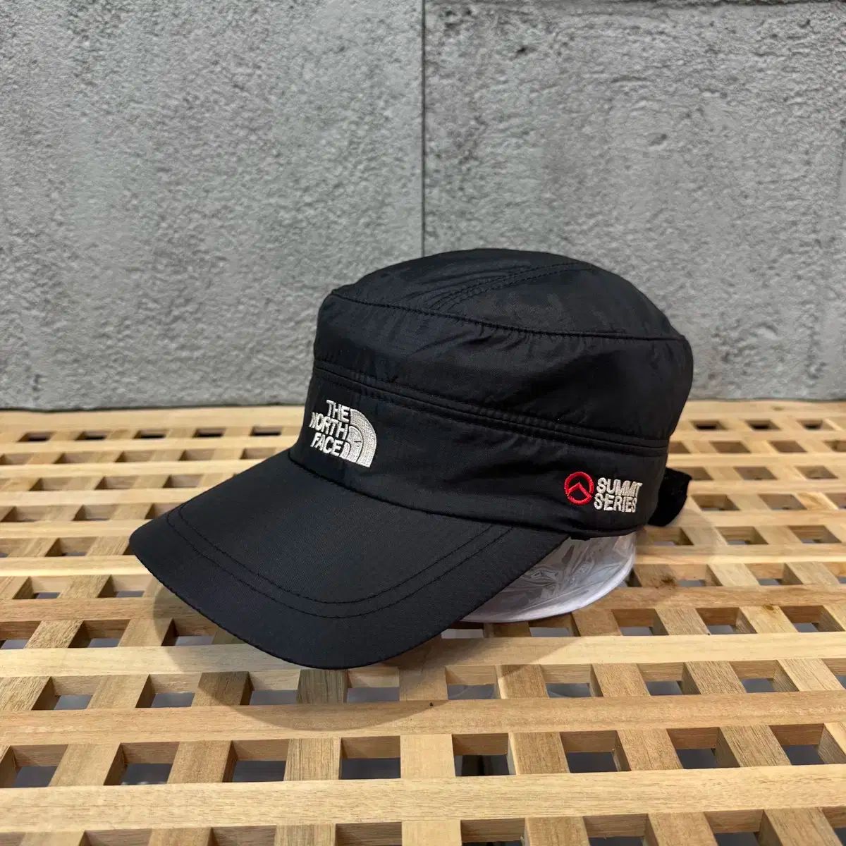 THE NORTH FACE ザノースフェイス サミットシリーズ イヤーフラップ キャップ