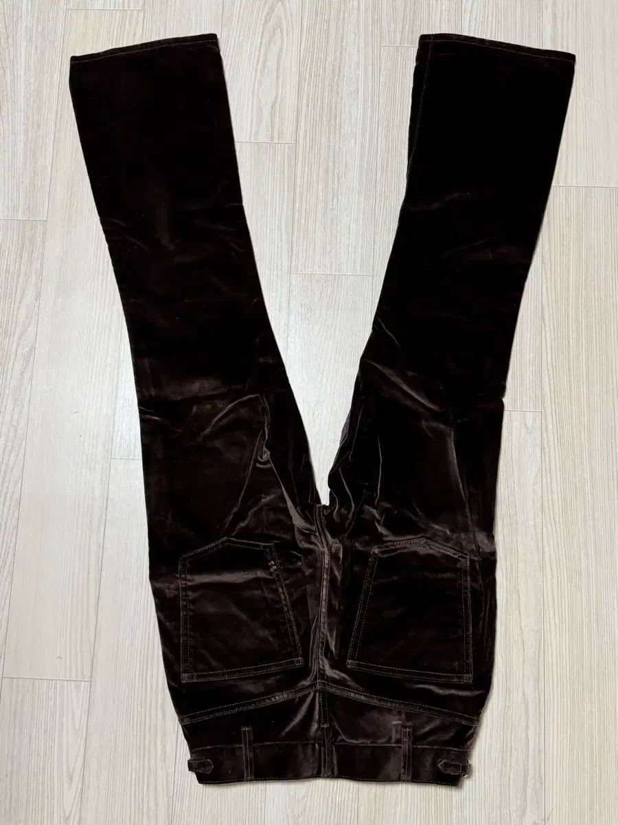 BROWN ベルベットコーデュロイ