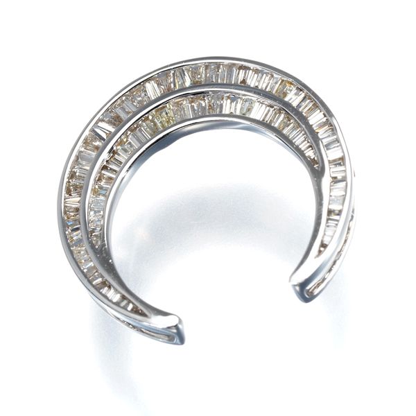 ダイヤ ダイヤモンド 0.72ct ムーン バゲットカット ペンダントトップ K18WG 179385