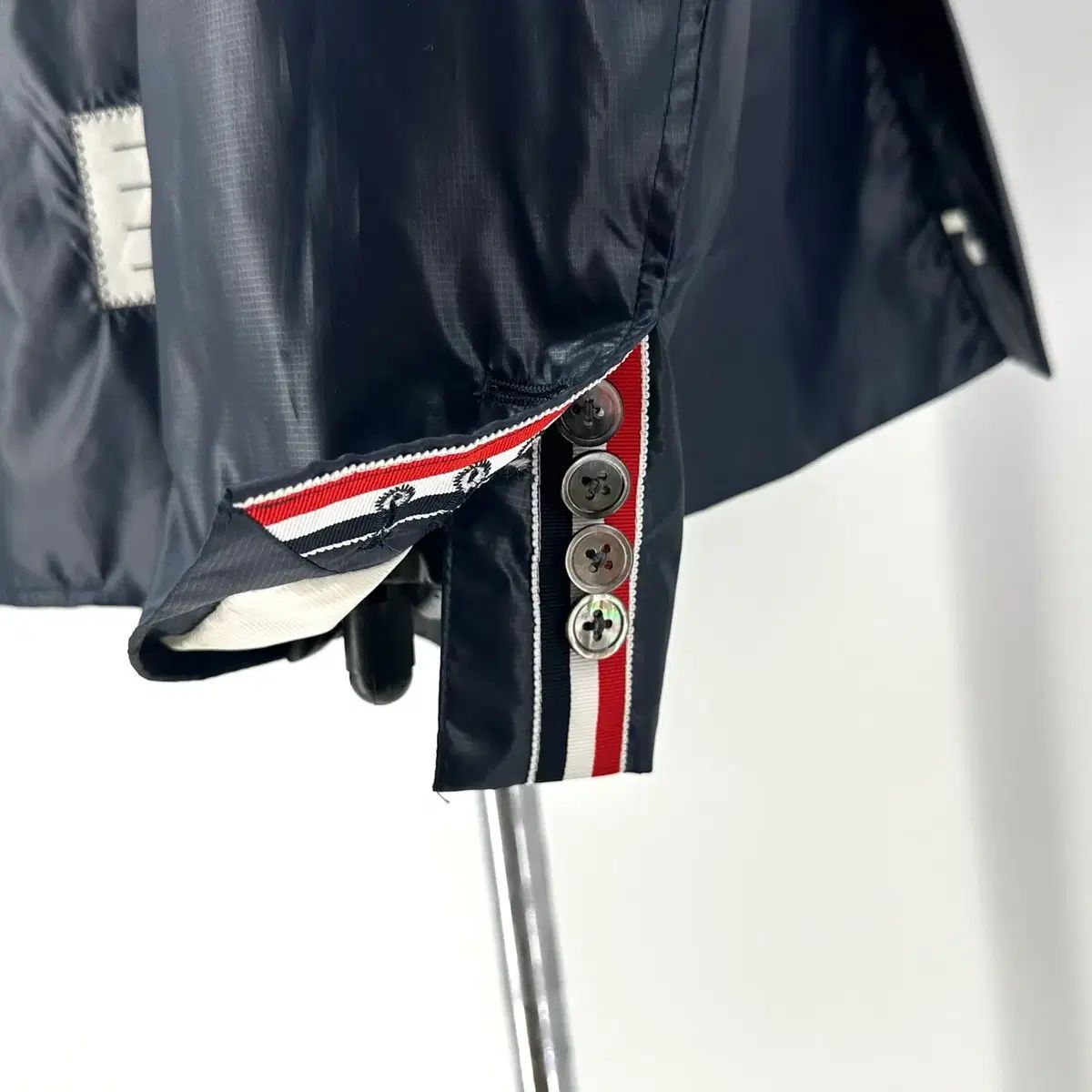 ウィンドブレーカー