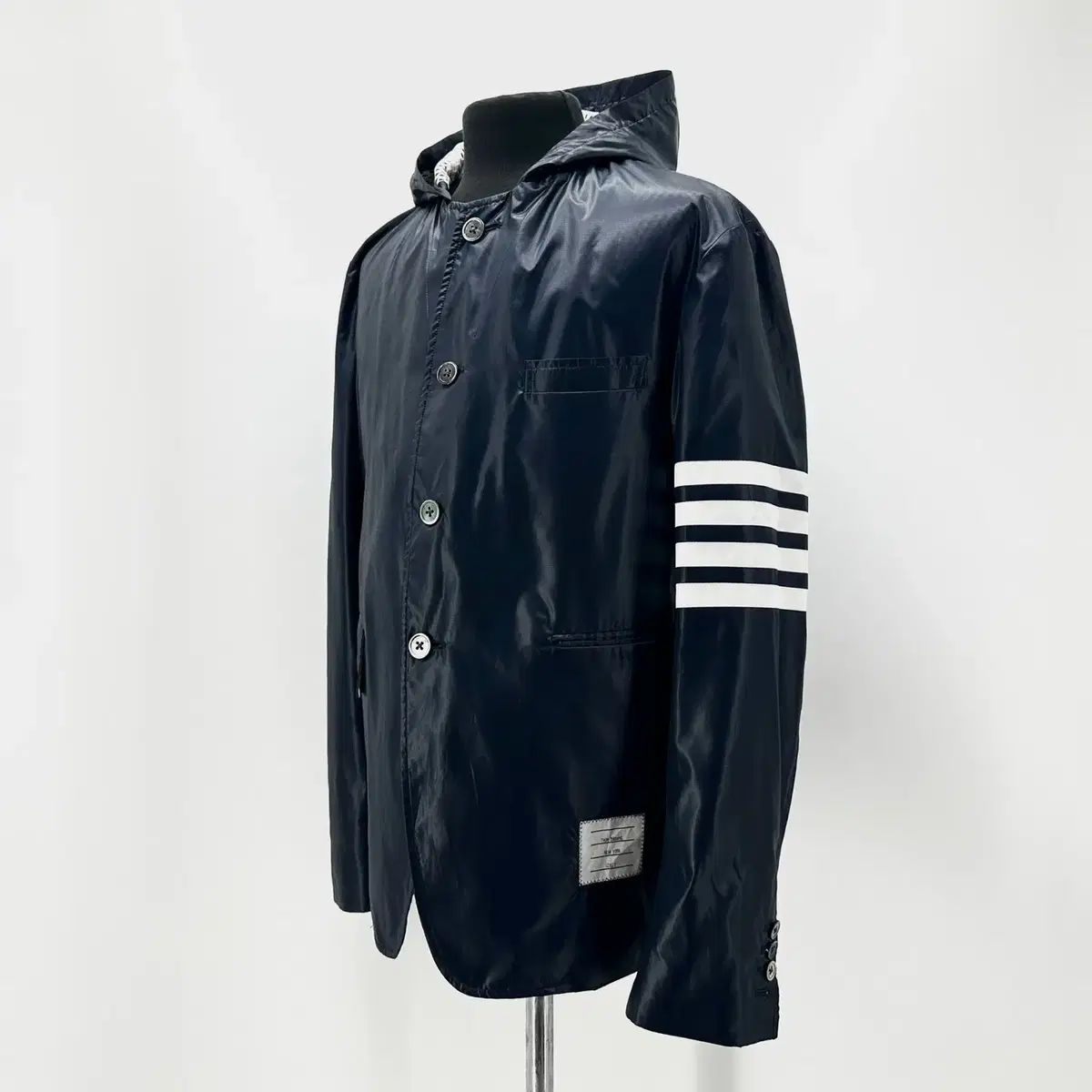 百貨店 トム ブラウン メンズ リップストップ 光沢 ウィンドブレーカー ジャケット