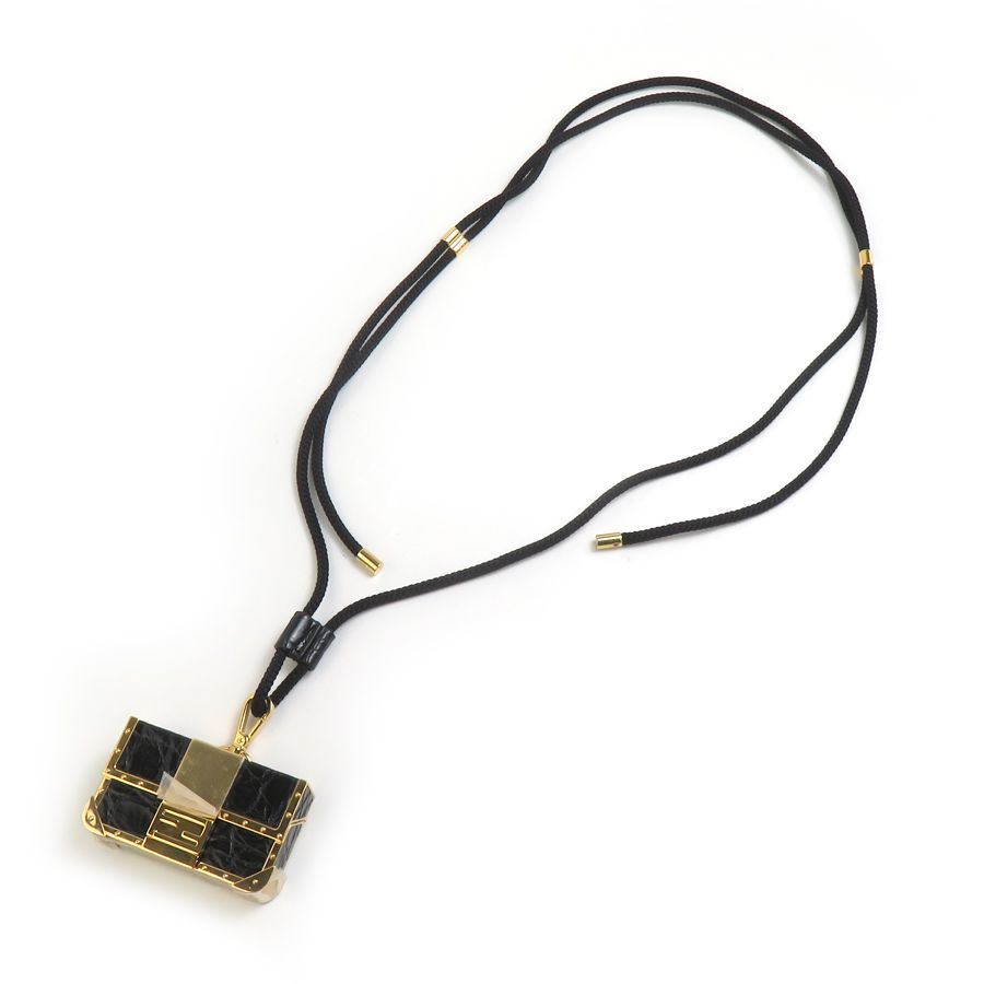 フェンディ FENDI