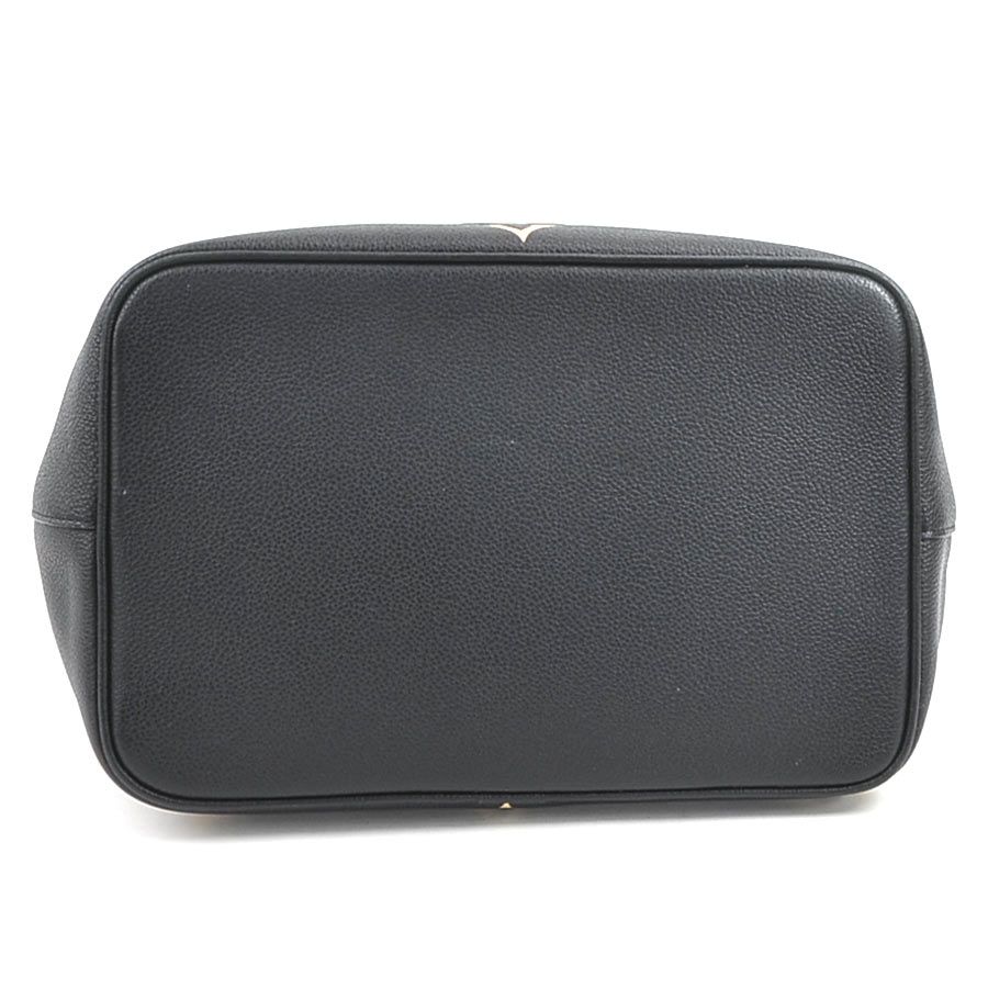 ハンドバッグ バイ