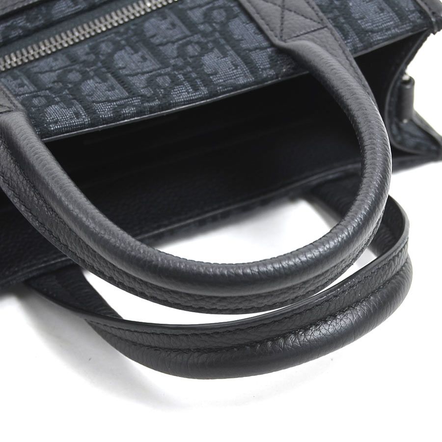 ショルダーバッグ