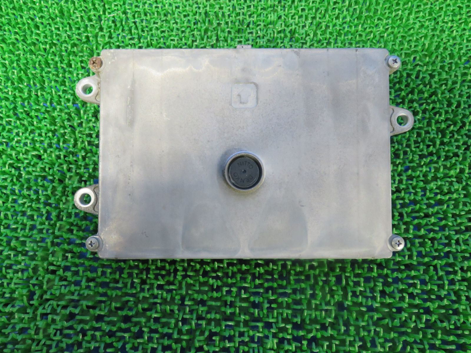 純正 エンジンコンピュータ