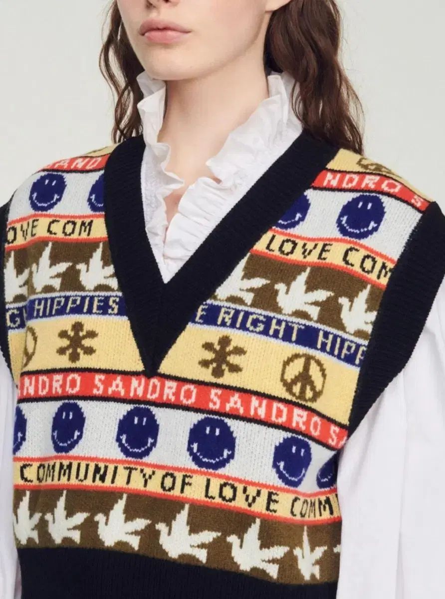 サンドロ スマイル ニット ベスト sandro