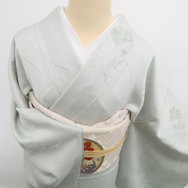 新品 やまと 光蔵の世界 一刀彫 百合 着物 仕付け糸付 小紋 色無地 6808 新品 やまと 光蔵の世界 一刀彫 百合 着物 仕付け糸付 小紋 色無地 6808