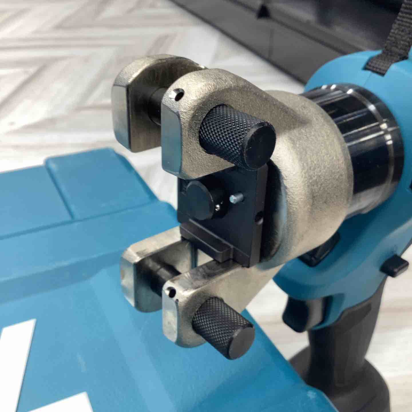 コードレス圧着機 TC300DRG