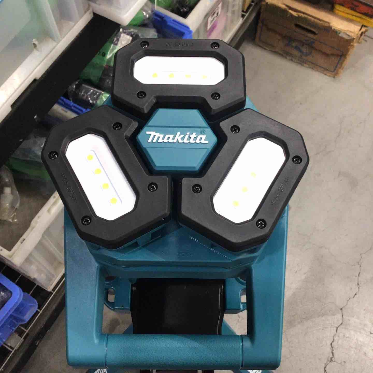 マキタ makita タワーライト ML814 藤沢店